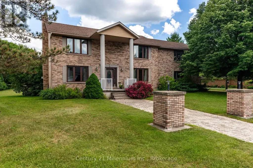 103 Cedar Court, Chatsworth